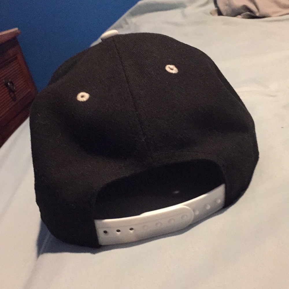 Brooklyn Nets SnapBack - Picture 2 of 3